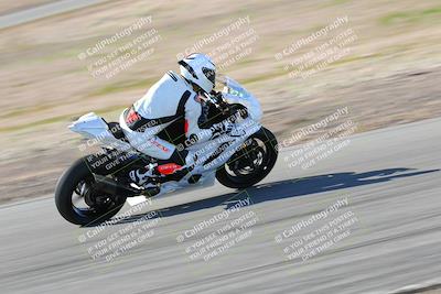 media/Feb-05-2023-Classic Track Day (Sun) [[c35aca4a42]]/Group 1/session 4 turn 4/